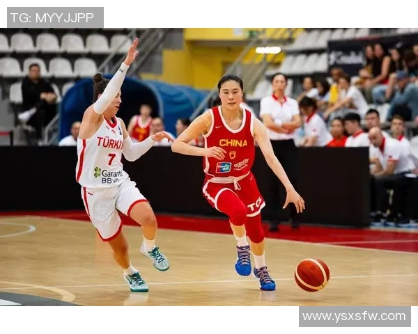 八一女篮迎战沈部全力争胜展现团队精神与竞技风采